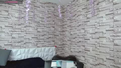 Snapshot of vanse_lust chatting on 30, 9, 2025 Karuna online show from 30, 9, 2025