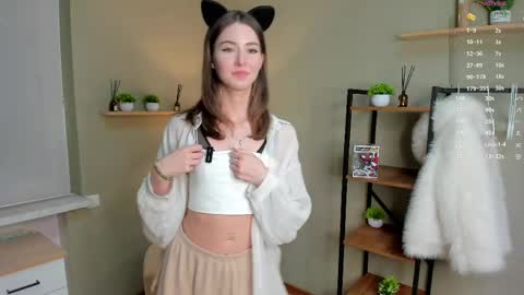 Snapshot of vanvanvibe chatting on 5, 6, 2026 Charline online show from 5, 6, 2026