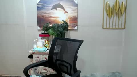 Snapshot of vanxxx2005 chatting on 9, 12, 2024 vanxxx2005 online show from 9, 12, 2024