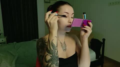 vaolietkat online show from 28, 10, 2025