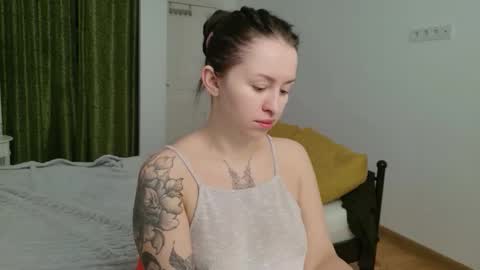 vaolietkat online show from 4, 11, 2025