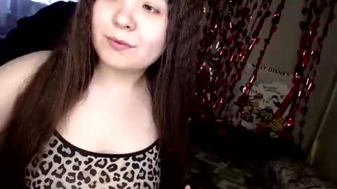 Var Kiss online show from 13, 4, 2026