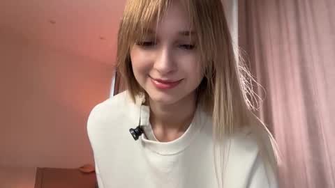 Heeeeey Im Hanna the art of tease  online show from 9, 11, 2025