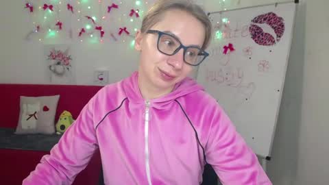 Snapshot of vasilisasii chatting on 4, 5, 2026 Vasilisa online show from 4, 5, 2026