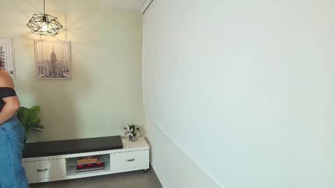 Victoria online show from 27, 9, 2025