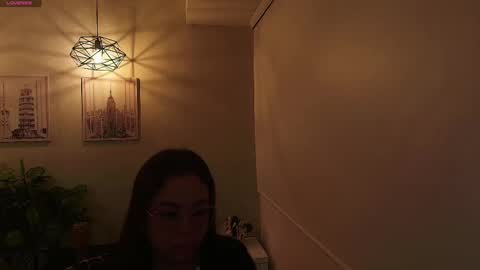 Victoria online show from 4, 10, 2025