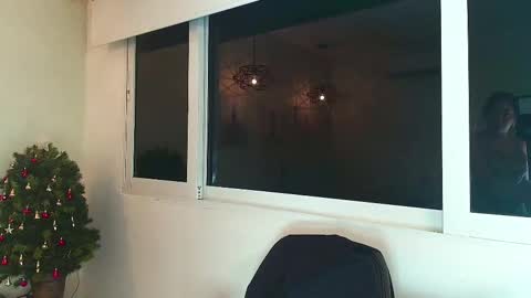 Victoria online show from 28, 11, 2025