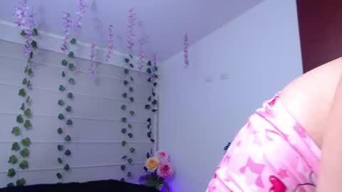Snapshot of vecandy chatting on 9, 6, 2026 Candy online show from 9, 6, 2026