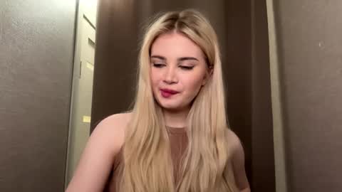 Monika online show from 10, 2, 2026