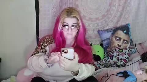 Veronica Lehane online show from 17, 1, 2025