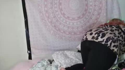 Veronica Lehane online show from 14, 2, 2025