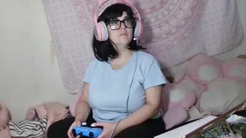 Veronica Lehane online show from 11, 10, 2025