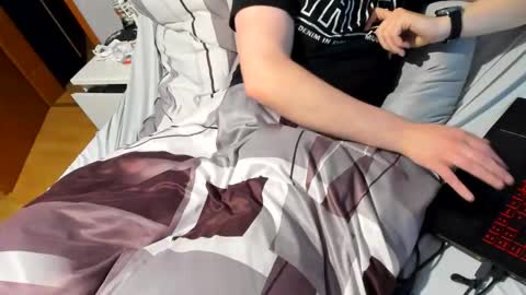 Snapshot of veganbadass6969 chatting on 15, 9, 2025 D online show from 15, 9, 2025