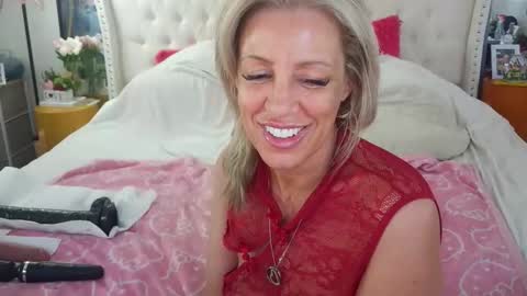 Snapshot of vegas_danielle chatting on 30, 5, 2026 Vegas Dani online show from 30, 5, 2026