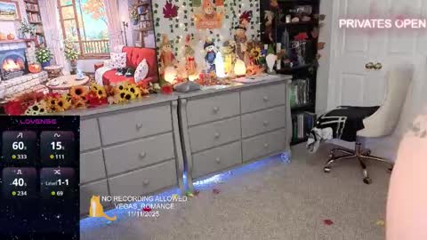 vegas_romance online show from 12, 11, 2025