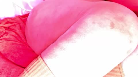 Snapshot of veheveun chatting on 12, 5, 2026 Vehe Veun online show from 12, 5, 2026