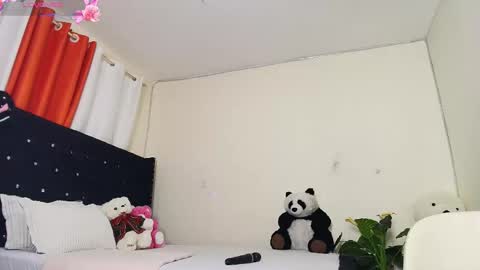 zola online show from 25, 11, 2025