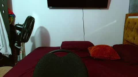 Snapshot of velk_hot1 chatting on 16, 6, 2026 velk_hot1 online show from 16, 6, 2026