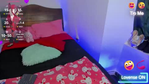 Vella online show from 8, 11, 2025