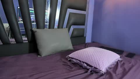 Snapshot of veluniliore chatting on 11, 4, 2026 Veluni online show from 11, 4, 2026