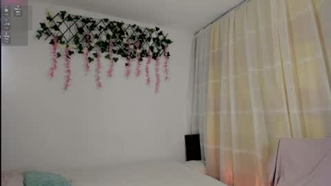 velvet_00 online show from 31, 5, 2026