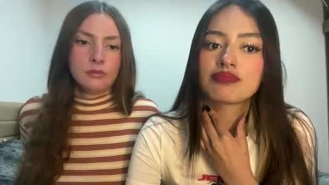 Snapshot of velvet__moon chatting on 26, 4, 2026 Sophi online show from 26, 4, 2026