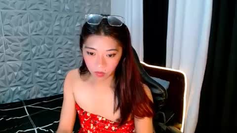Snapshot of velvet_elise chatting on 14, 7, 2026 velvet_elise online show from 14, 7, 2026