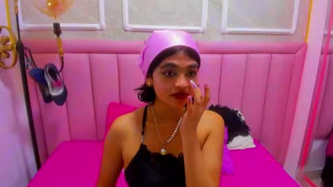 Snapshot of velvet_giirll chatting on 26, 6, 2026 velvet_giirll online show from 26, 6, 2026