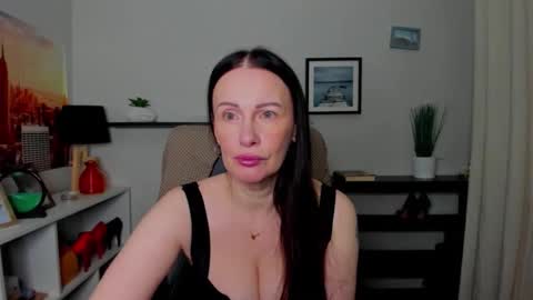 Jasmine online show from 25, 11, 2025