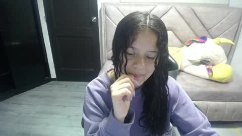 velvet_moon_v online show from 16, 10, 2025