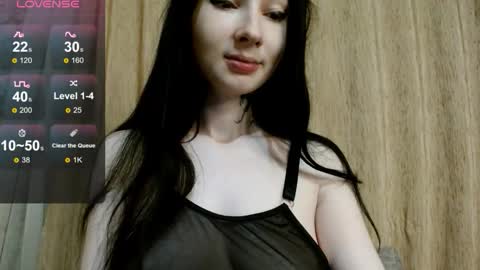 velvet_shadow online show from 15, 10, 2025