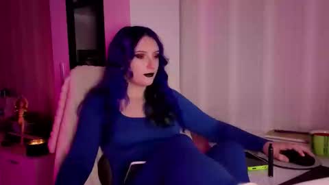 Violet online show from 3, 4, 2026