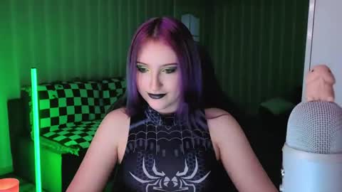 Violet online show from 14, 7, 2026