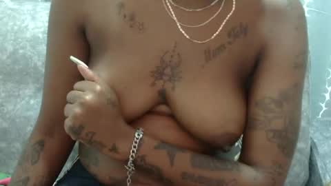 Snapshot of velvet_temptress chatting on 12, 3, 2025 velvet online show from 12, 3, 2025