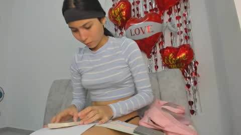 Snapshot of velvetluna_ chatting on 23, 2, 2026 Velvetluna online show from 23, 2, 2026