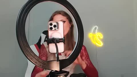 VelvetTGirl online show from 5, 2, 2026