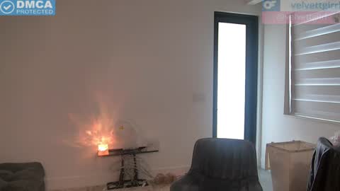 Snapshot of velvettgirl chatting on 19, 5, 2026 VelvetTGirl online show from 19, 5, 2026