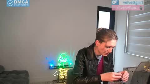 Snapshot of velvettgirl chatting on 24, 5, 2026 VelvetTGirl online show from 24, 5, 2026