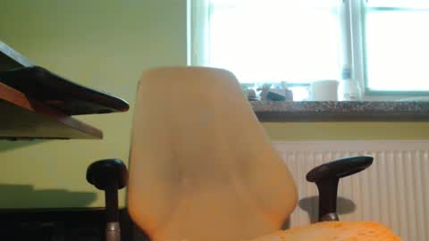 Snapshot of vendi1 chatting on 6, 1, 2025 vendi1 online show from 6, 1, 2025