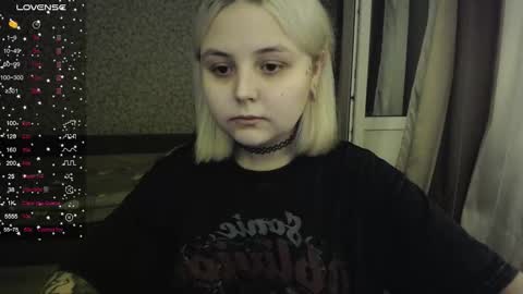 Snapshot of vendymories chatting on 8, 11, 2025 eva 3 online show from 8, 11, 2025