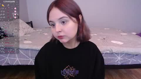 Snapshot of vendymories chatting on 12, 1, 2026 eva 3 online show from 12, 1, 2026