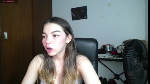 Venelope 3 online show from 3, 2, 2025