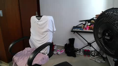 Venelope 3 online show from 27, 11, 2025