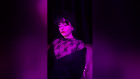 venom_goddess online show from 6, 3, 2026