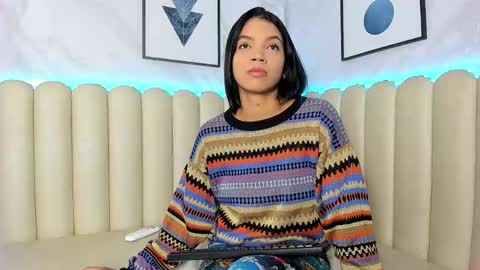 Snapshot of venus__miller chatting on 13, 10, 2025 venus__miller online show from 13, 10, 2025