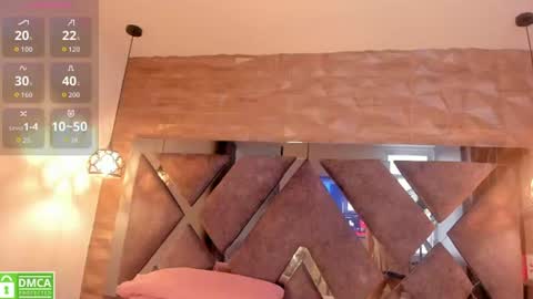 Snapshot of venus_velez chatting on 21, 7, 2026 Venus online show from 21, 7, 2026