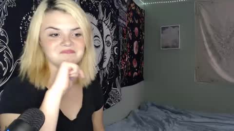 Miss Venus online show from 17, 9, 2025