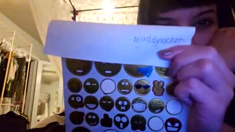 venuskisth online show from 9, 1, 2025