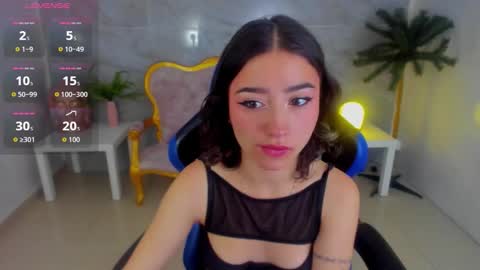 venuss online show from 13, 11, 2025