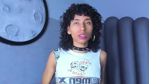 venuss_03 online show from 24, 9, 2025